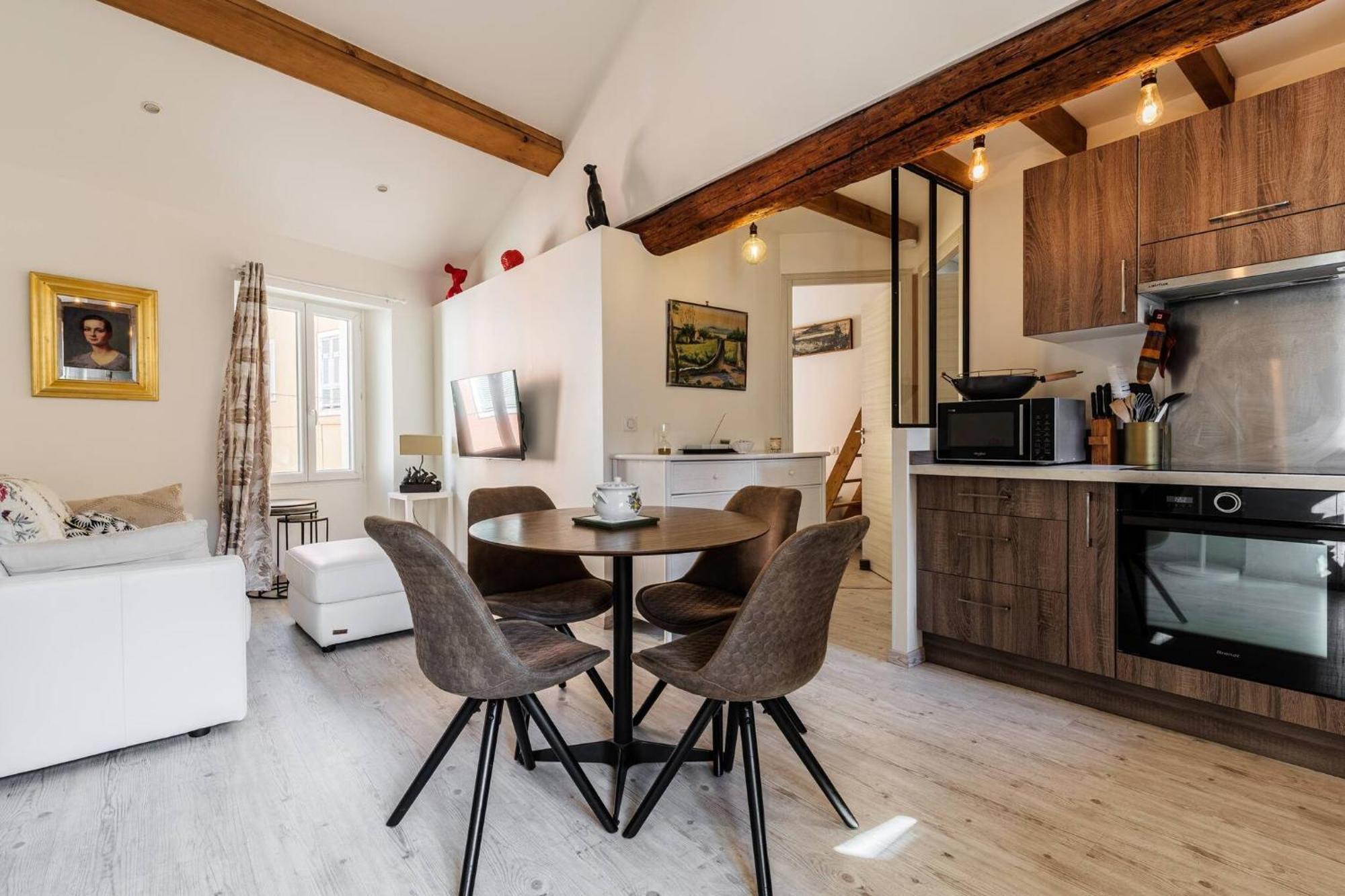 Cocon Dans La Vieille Ville Villefranche-sur-Mer Extérieur photo